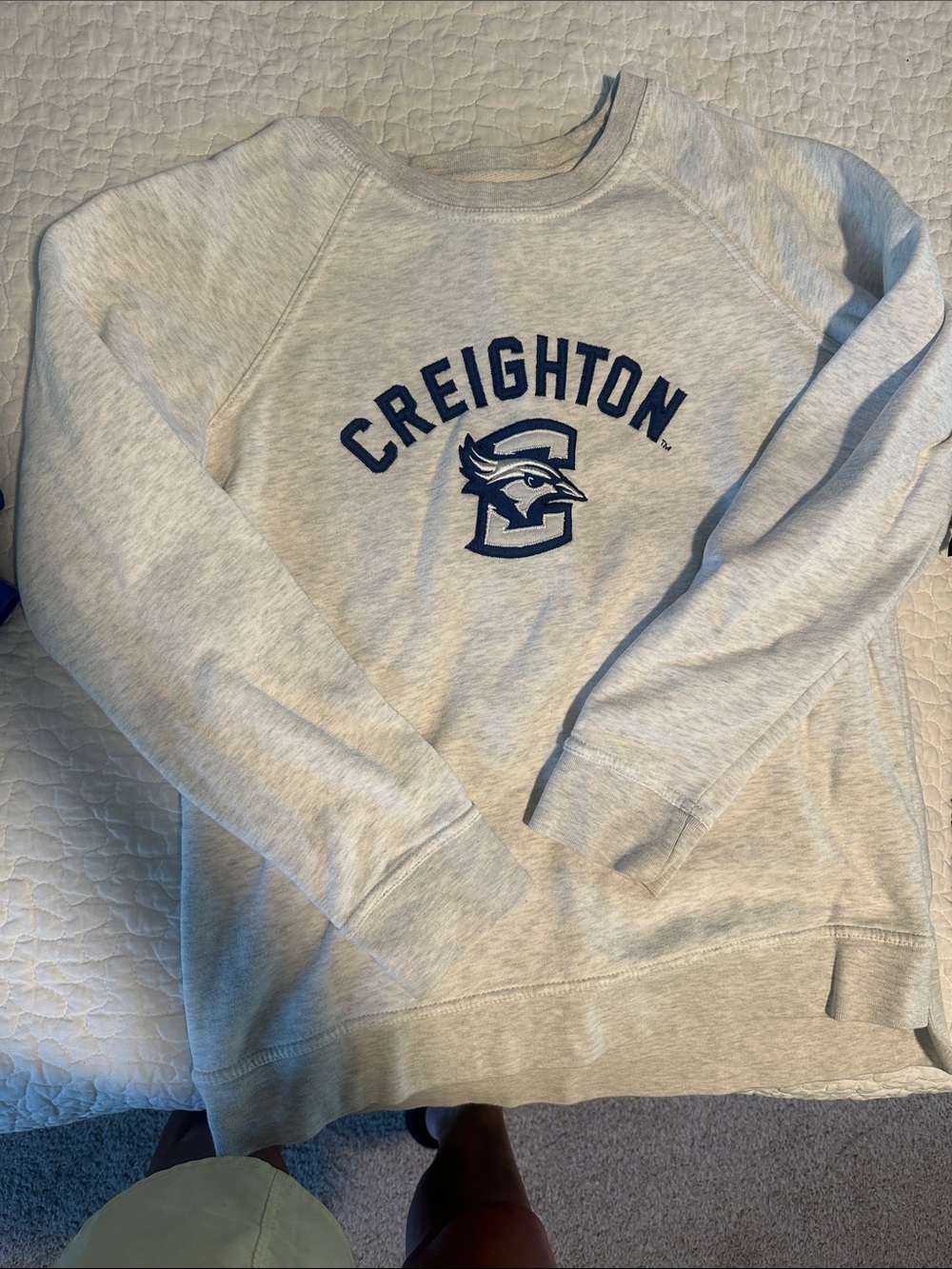 League Crewneck Sweatshirt - Creighton university Light Gray with Navy Logo